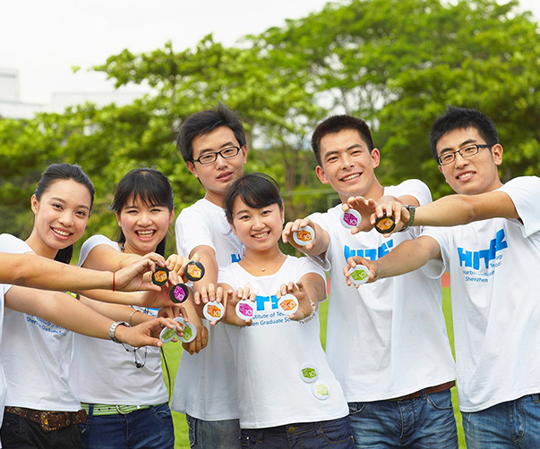 上海資深品牌設(shè)計師眼中的時尚與服裝行業(yè)標(biāo)志設(shè)計靈感